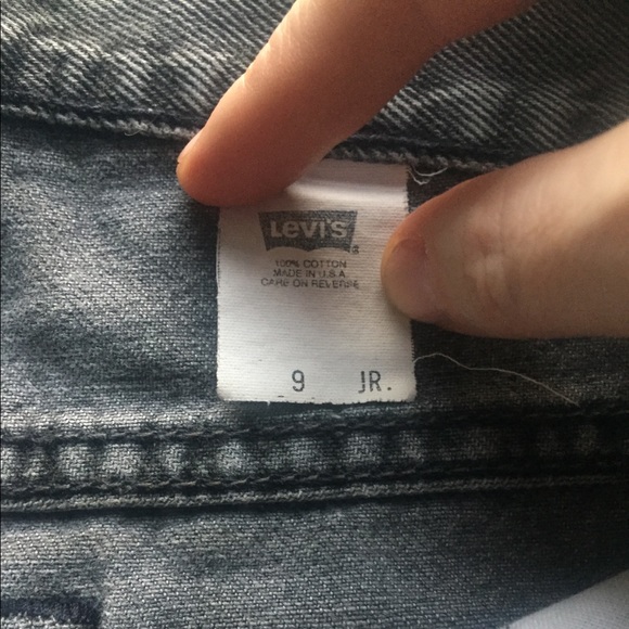 Levi’s Shorts - Picture 3 of 3